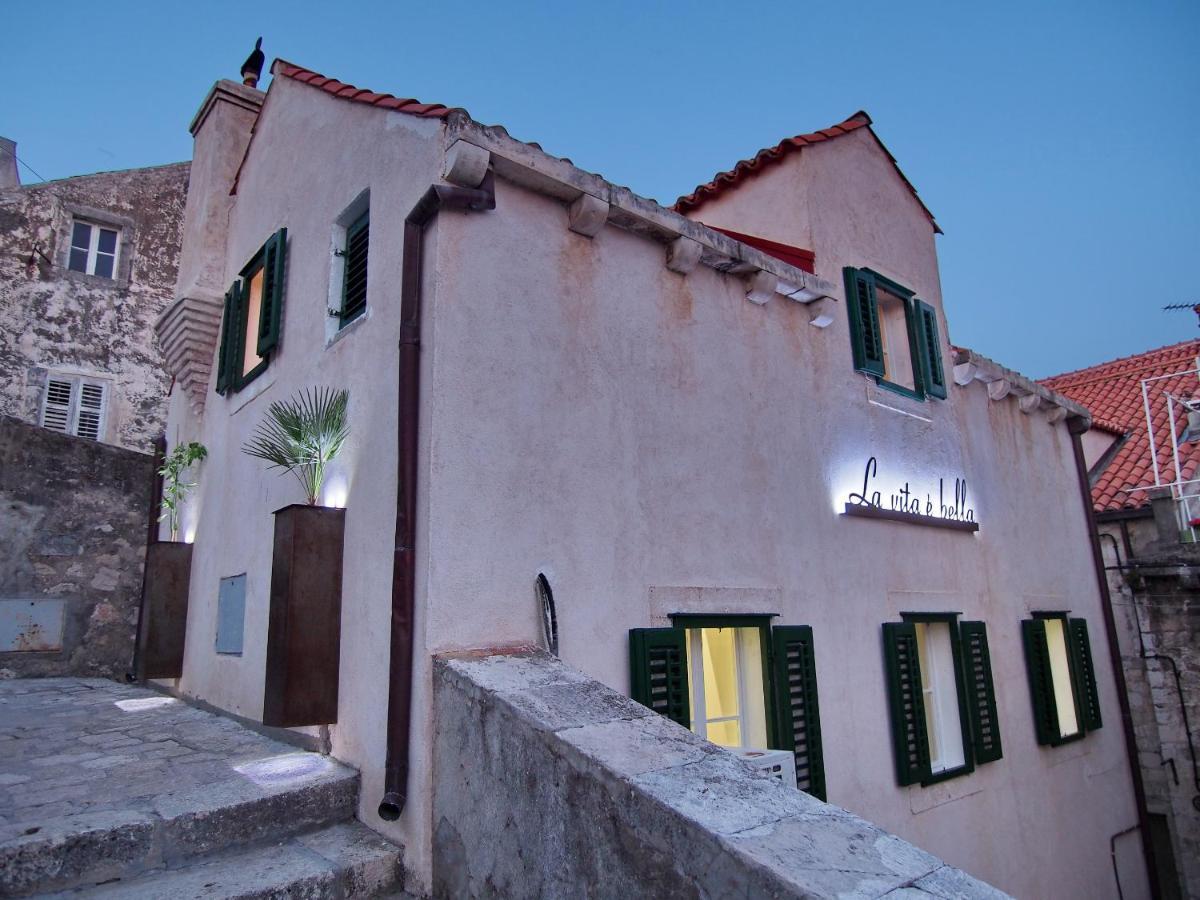 La E Bella I Villa *